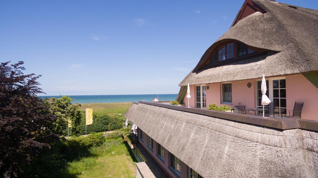 Romantik Hotel Namenlos Ahrenshoop Exterior foto